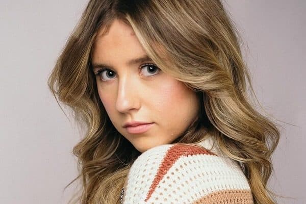 Hannah Lowery, short drama actor